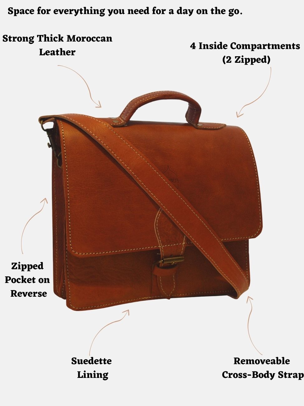 حقيبة كتف Casablanca الصغيرة باللون البني الفاتح