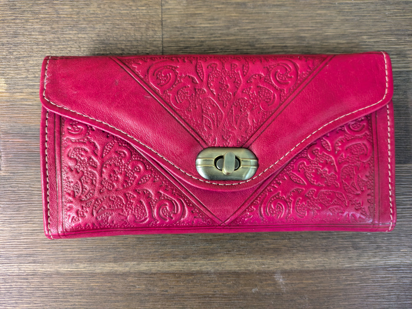 Second - Leather Tri-Fold Purse Pink