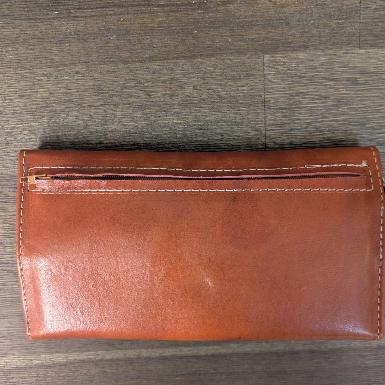 Second - Leather Tri-Fold Purse Light Bown