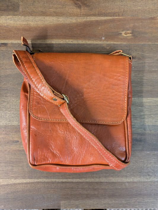 Sample - Small Messenger Bag in Light Brown