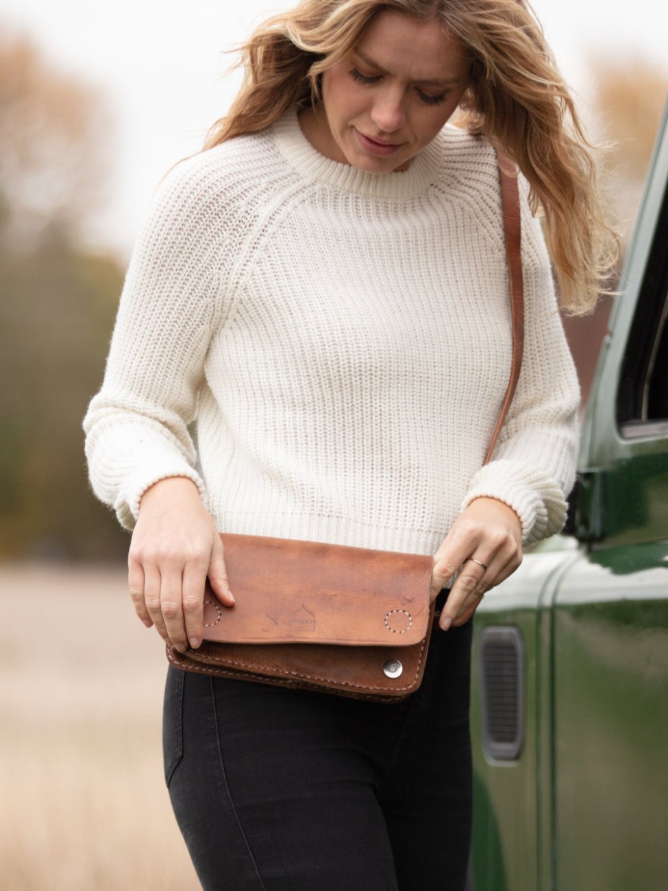 Shoulder Bag in Tan