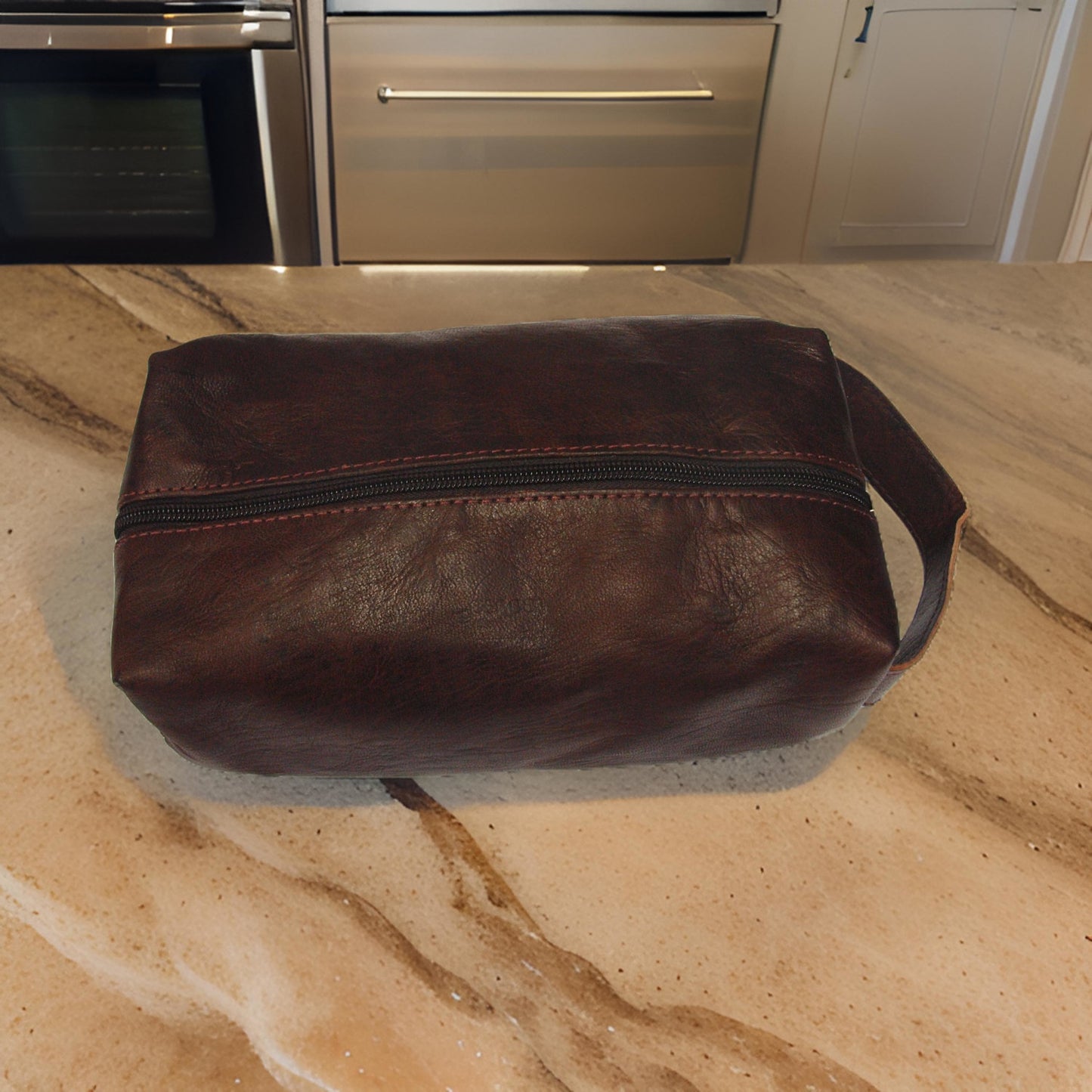 Leather Wash Bag in Brown